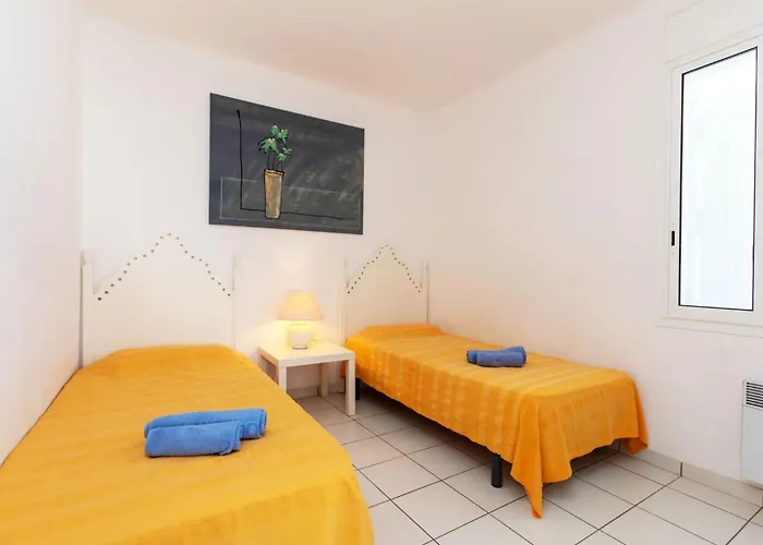 Apartamento Graciosa Blanco By Interhome *